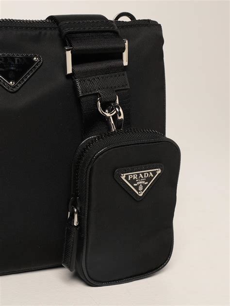 borse prada nere manico tracolla|Borsa in gabardine di nylon in Nero .